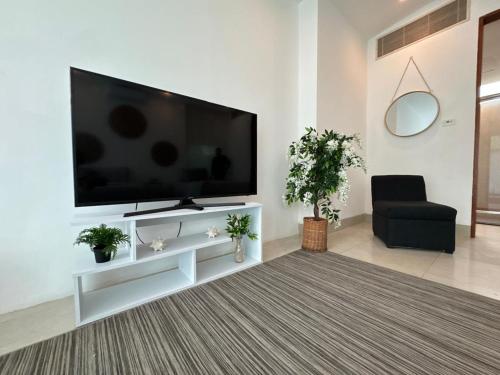 TV a/nebo společenská místnost v ubytování Casa Lua by Ambar