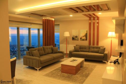 Χώρος καθιστικού στο Qamar Prestige Suites