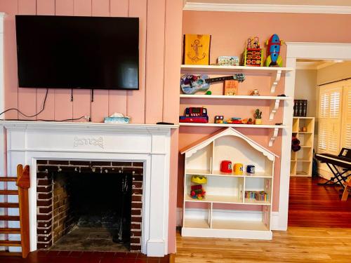 Fotografie z fotogalerie ubytování Family-Friendly Home Near Sesame Place 2 King Beds v destinaci Morrisville