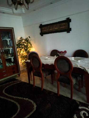 شقة فخمة للايجار الاسبوعي و الشهري