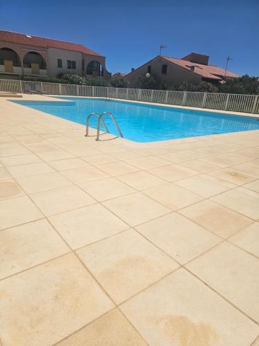 Le Nautica Terrasse 2 Pers Piscine