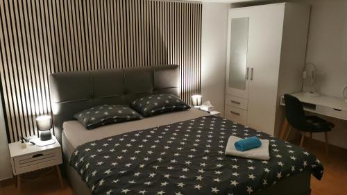 Кровать или кровати в номере Casa Lavanda - Karin Gornji