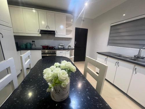 Η κουζίνα ή μικρή κουζίνα στο The Treat