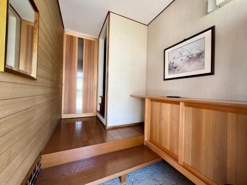 Fotografie z fotogalerie ubytování Kumano Casa Just a 4-minute walk from Kii-Tanabe Station, your private, fully detached rental house on a tranquil property is the perfect base for exploring Tanabe City and Shirahama, from the gateway to the Kumano Kodo! v destinaci Tanabe