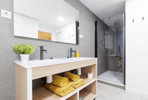 Urban apartment 4 BAJO - Housevanlive