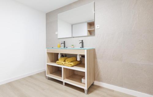 Urban apartment 4 BAJO - Housevanlive
