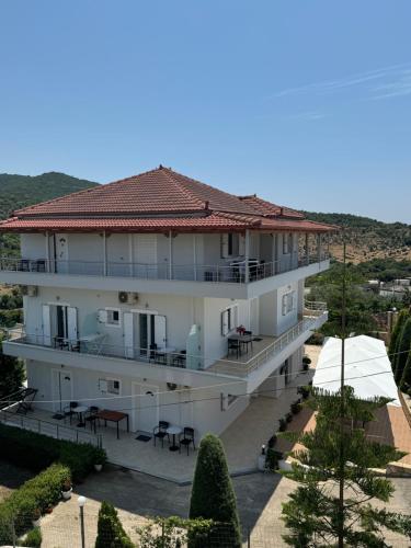 Vila Ervin Ksamil