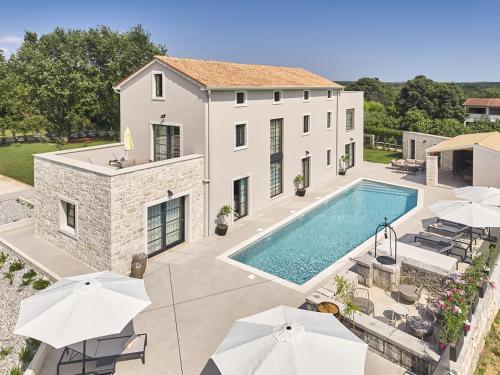 Villa Madora