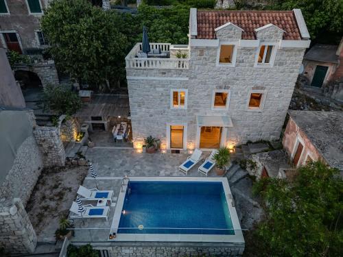 Gallery image of Villa Toni in Makarska