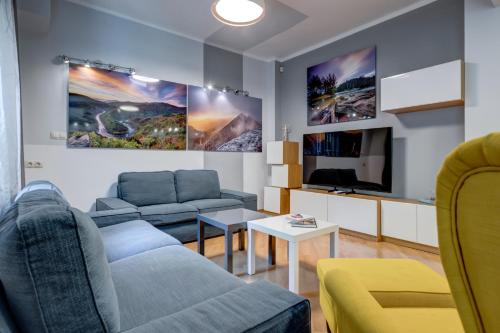 San Stefano 4 Free Parking 2 BRDM 100m Zaimov Park