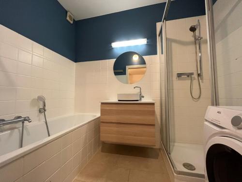 Room close to Karlsplatz, shared apartment, no private bathroom