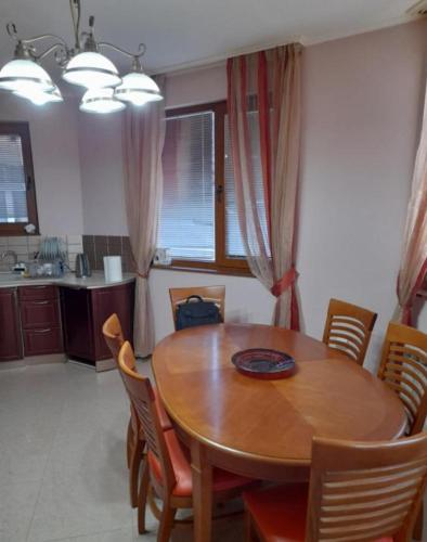 Η κουζίνα ή μικρή κουζίνα στο Villa B&B