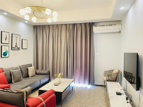 Lovely 3 bedroom serviced apartment