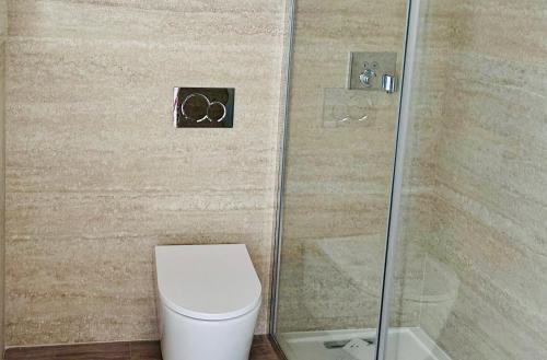 Lagos town center apartment near shops beaches