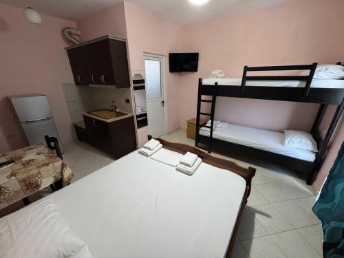 Gallery image of Villa Center & Pool Ksamil in Ksamil