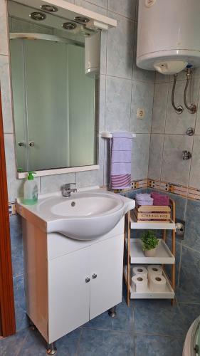 Et badeværelse på Apartments L&R