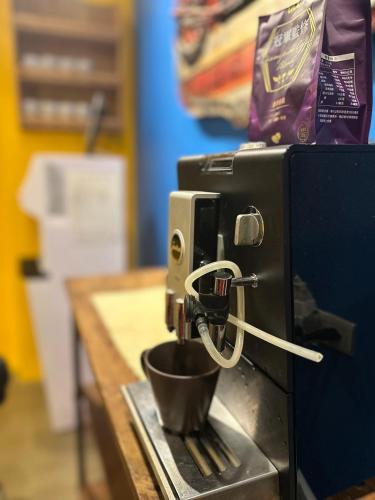 Utensilios para hacer té y café en Park 61