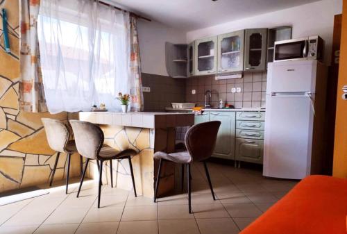 Cuina o zona de cuina de Aranyhal apartman