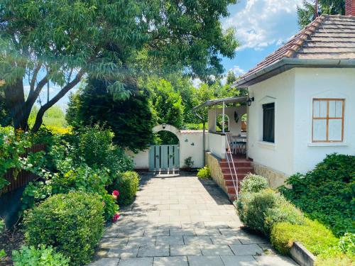 Zahrada ubytování BDCSNY Apartman