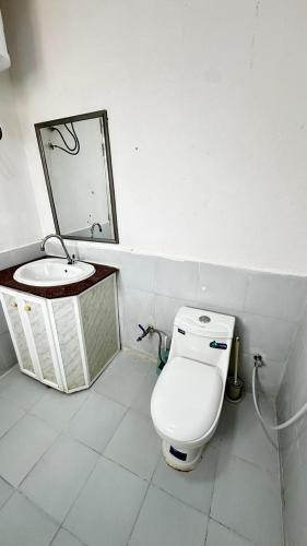 Vannituba majutusasutuses استراحة رذاذ جرزيز