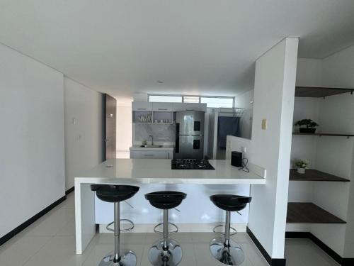 Kuchyň nebo kuchyňský kout v ubytování Amplio apartamento con ubicación inmejorable