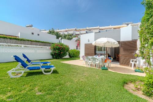 Vila Amélia by Sunnyway