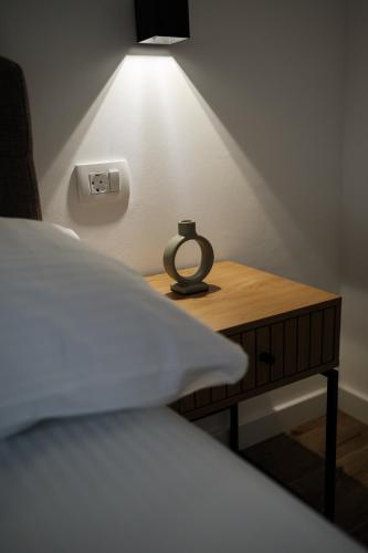 Ένα ή περισσότερα κρεβάτια σε δωμάτιο στο Crosshill apartments