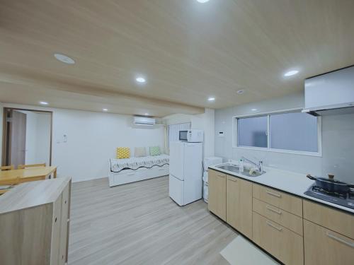 WZNET新小岩302 成田空港都心便利商店街近い1LDK 43平 5Pax