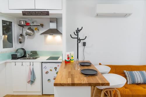 Charming 1 BDR Apt at Syntagma