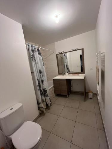 Joli T2 Terrasse Parking privé Confort - Maconciergerie34
