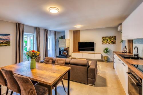 Neu Stilvolle Apartments im Zentrum von Krk nahe Strand