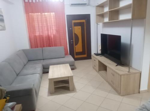 Saranda Kodra Underground Flat