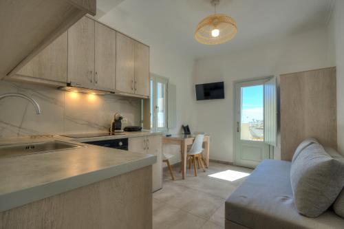 Erato City House