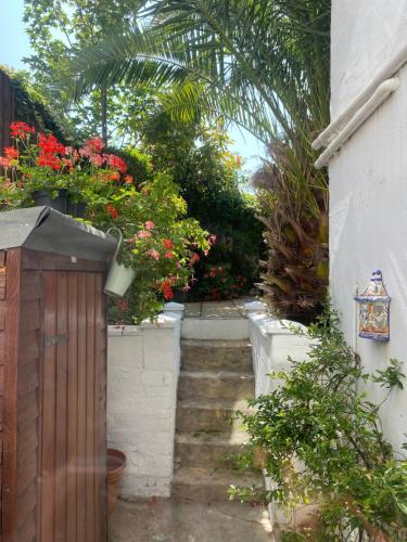 Bradstone Garden Retreat With Own Entranceにある庭