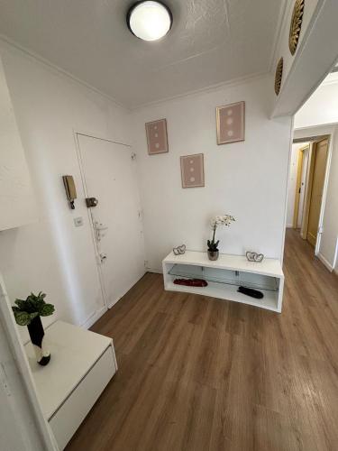 Chambre avec salle de bain privée, 20 min de Paris APPARTEMENT COMMUN