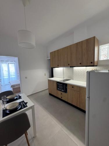 Creta Apt Mela Β6