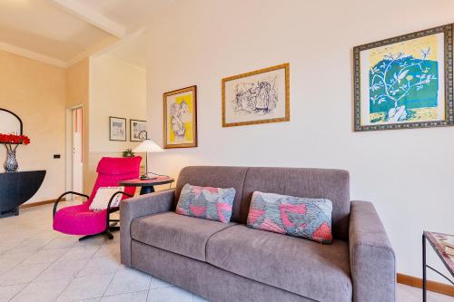 Area soggiorno di GOLDEN LUXE - Crispi Apartment in Lido di Camaiore