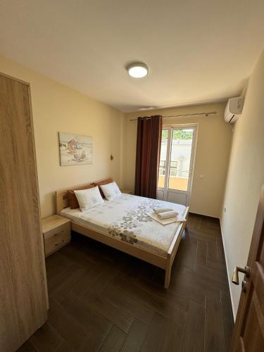 Katil atau katil-katil dalam bilik di Apartments Family Ibrahimi