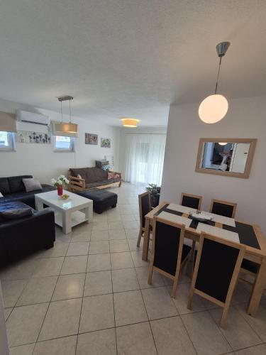 APARTMENT KRIŠTO