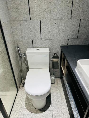 Ένα μπάνιο στο Scarletz Suites KLCC by Dream