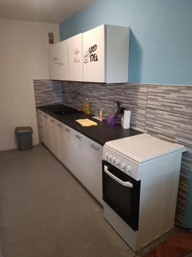 Apartment Bajo