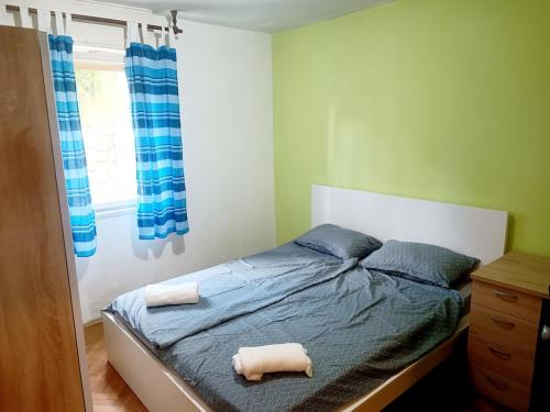Apartment Bajo