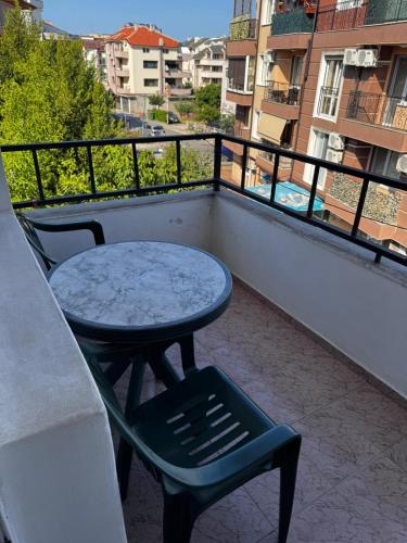 Balkón nebo terasa v ubytování Benadi Guest House