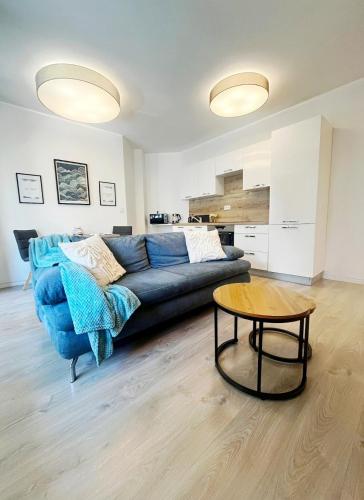 City Paradise-AC&Balcony