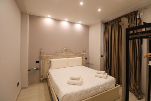 Modern Deluxe Oasis - 10 min to Rome Center, 2 Suites, AC & Wi-Fi
