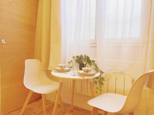 Cosy petit Monparnasse retreat