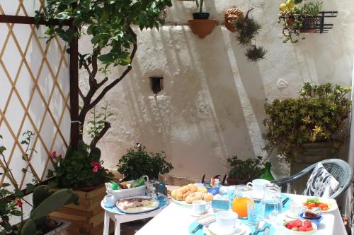 Foto dalla galleria di Invito al viaggio a Giardini Naxos