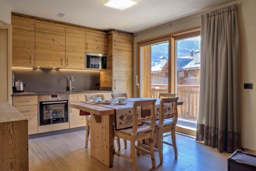 Cucina o angolo cottura di Livigno Wooden House