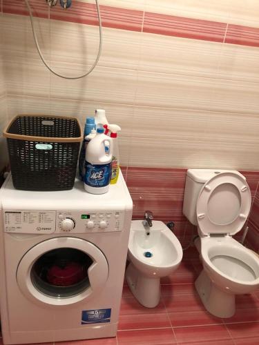 חדר רחצה ב-ZaYoM Apartment