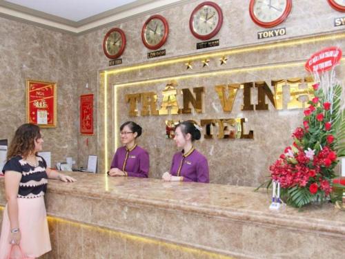 Hosté ubytování Tran Vinh Hotel